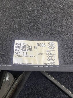Koberce a deflektory na okna VW golf 8 - 2