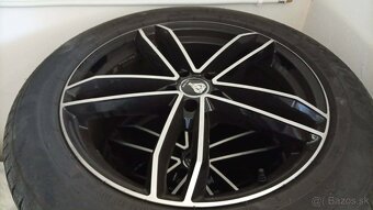 Predam zimnu sadu Mercedes - 2