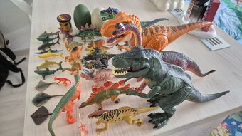 Dinosaury - 2