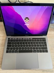 Predam Apple MacBook Pro (13", 2019) - 2