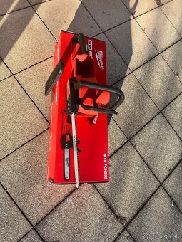 Milwaukee M18 FCHS35-0 FUEL REŤAZOVÁ PÍLA 35 CM - 2