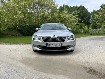 Škoda Superb 2.0 TDI 190k 4x4 Ambition DSG - 2
