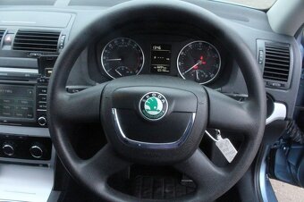 pas, airbag, airbagy, škoda octavia 2, interier octavia II - 2