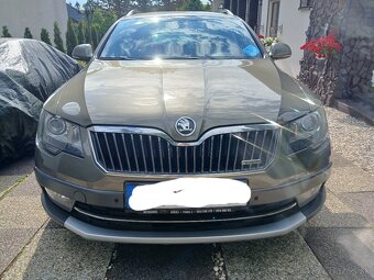 Škoda superb scout - 2
