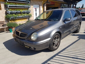 LANCIA LYBRA 1,9D 85KW RV.2002 - 2