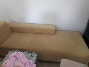 Rohova sedacka s taburetkou - 2