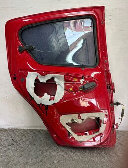 Toyota Aygo I 2005- ľavé zadné dvere - 2