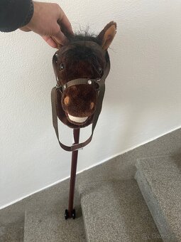 Plyšový koník na tyči so zvukom Hobby Horse - 2