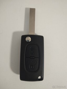 Predám kľúč na Peugeot a Citroen s elektronikou - 2