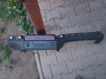 Predam autoradio do BMW e39 - 2