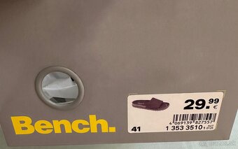 "NOVÉ" unisex BENCH šlapky čierne EU41 za 21EUR - 2