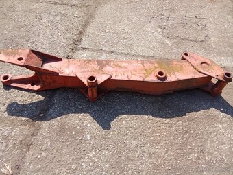 Belarus traktorbager MTz rameno vyložnika - 2