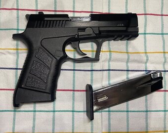 Predám plynovu pistol Ekol Alp - 2