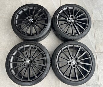 Elektróny Škoda TURINI 5x112 R18 - 2