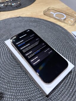 iPhone 16 Pro 128GB Desert Titanium - 2