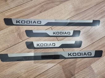 NEREZOVE LISTY PRAHOV SKODA PRAHOVE LISTY - 2