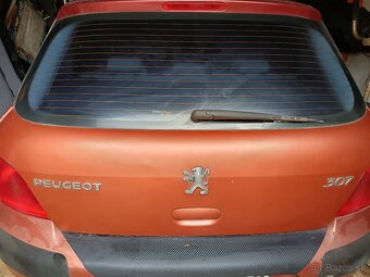 Peugeot 307 1,6 benzin.80kw r.v 2002 - 2