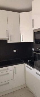 Prenajmem 2i byt - 2