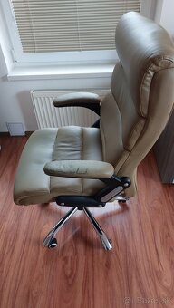 Kancelárska stolička - 2