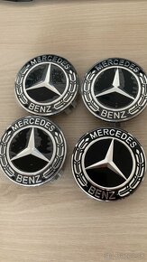Mercedes Benz stredové krytky diskov - 2