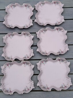 Karlovarský ružový porcelán -Chodov-taniere - 2