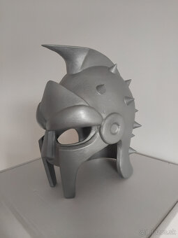 PRILBA Z FILMU GLADIÁTOR - 2