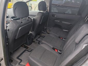 Peugeot 5008, automat, šmýka spojka - 2