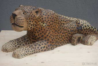 LEOPARD drevo dekorácia. - 2