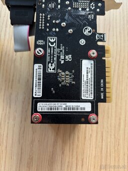 Grafická karta GT730 2gb ddr3 - 2