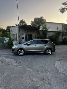 Peugeot 3008 2.0HDI Hybrid - 2