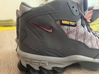 Nike botasky s Gore-texom vel.38.5 cm - 2