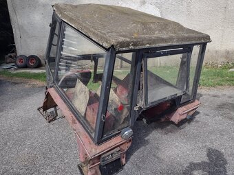 Kabina zetor - 2