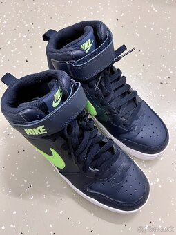 Chlapcenske vysoke topanky NIKE, velkost 38,5 - 2
