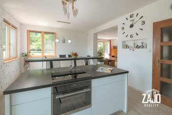 RD s pozemkom 2 533 m² a výhľadom na Vršatec   Ilava - 2