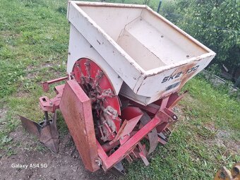 Sadzac zemiakov sk2-130 - 2