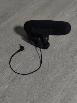 Rode videomic pro - mikrofón na kameru + príslušenstvo - 2