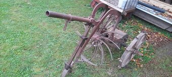 Vyorávač zemiakov -čert - 2