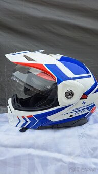 Výklopná prilba scorpion - 2