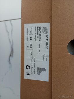 Kanady Gore-Tex, veľkosť 37 - 2
