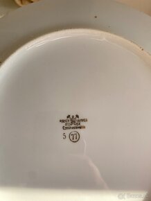 Porcelanový tanier - 2
