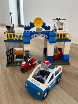 Lego Duplo Policajná stanica - 2