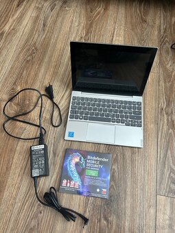 Notebook Lenovo + darček - 2