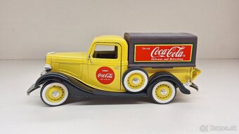1:18 - 1:19 FORD V8 PICK UP - 2