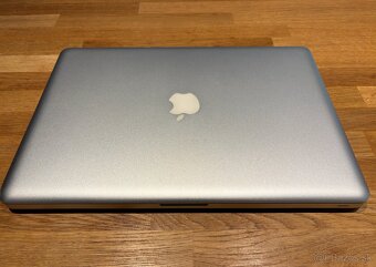 [REZERVOVANE] Predam 15" Macbook Pro (koniec 2008) - 2