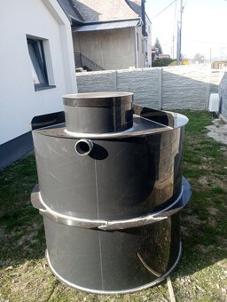 PLASTOVÁ ŽUMPA / NÁDRŽ NA VODU 3m3 - 2