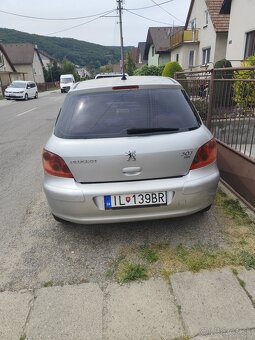 Peugeot 307 - 2