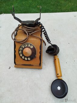 stary telefon - 2