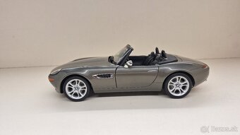 1:18 BMW Z8 - 2