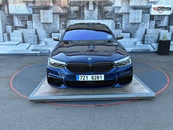BMW Řada 5 M550i,xDrive,Full LED,Webasto - 2