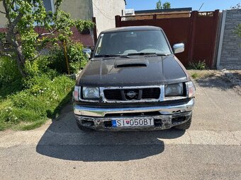 Predám nissan navara - 2